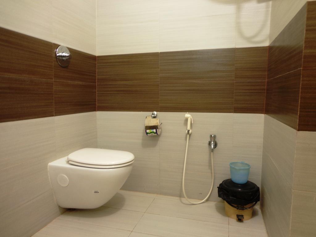 Hotel Lumbini International Bodh Gaya Buitenkant foto