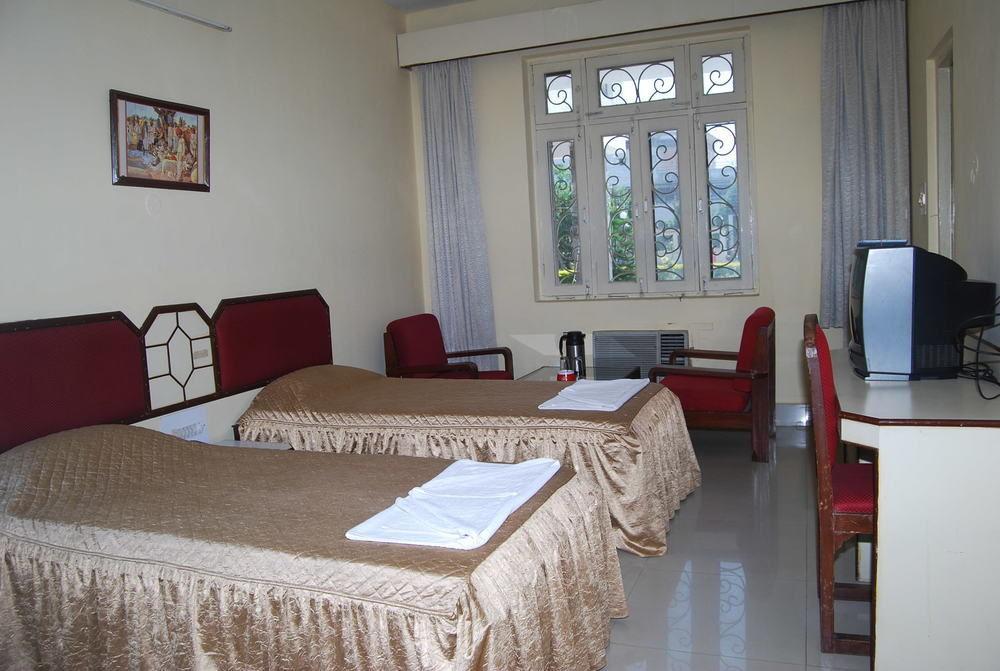 Hotel Lumbini International Bodh Gaya Buitenkant foto