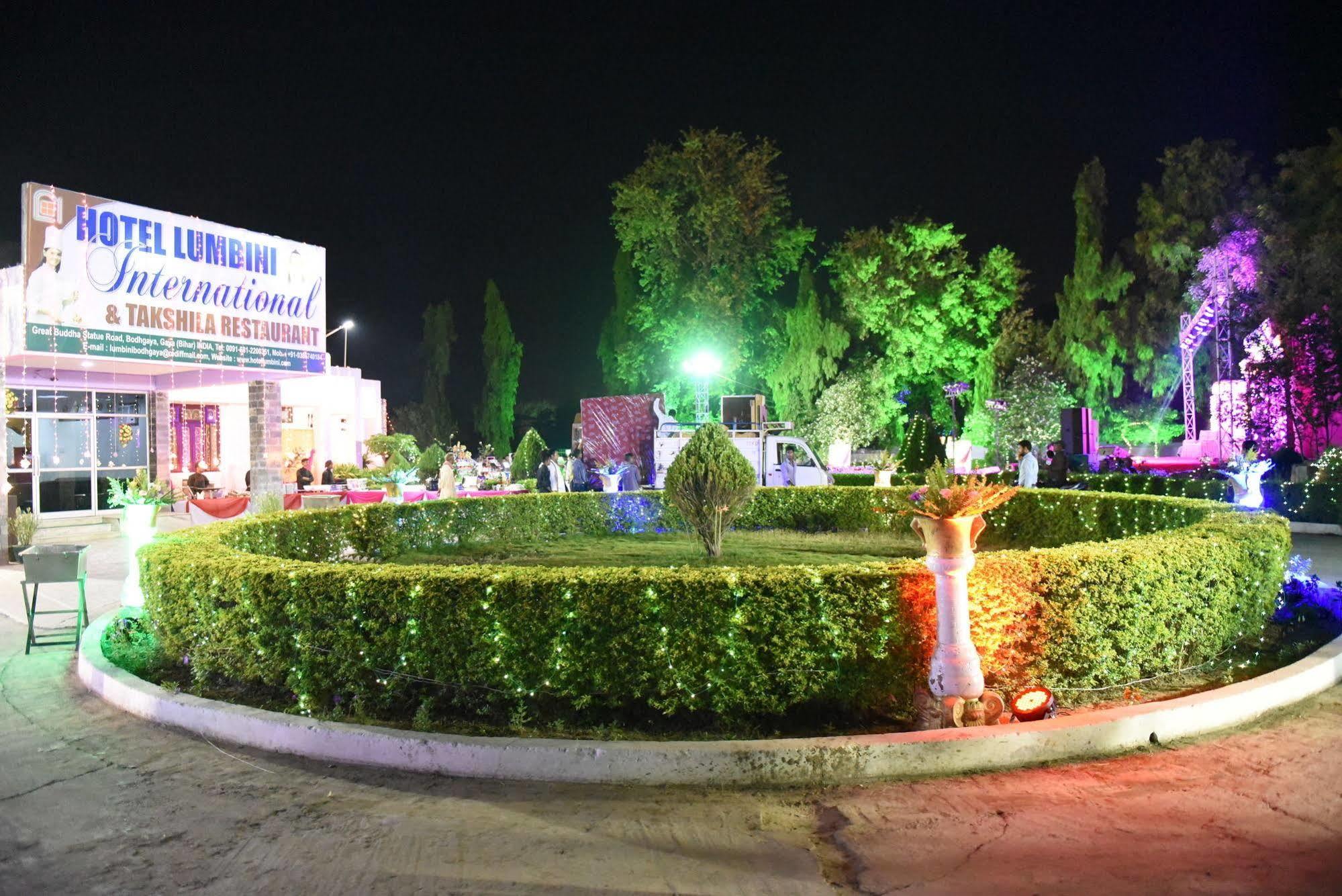 Hotel Lumbini International Bodh Gaya Buitenkant foto